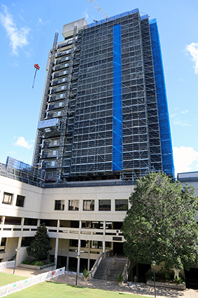 Parliamentary Annex with scaffolding April 2023